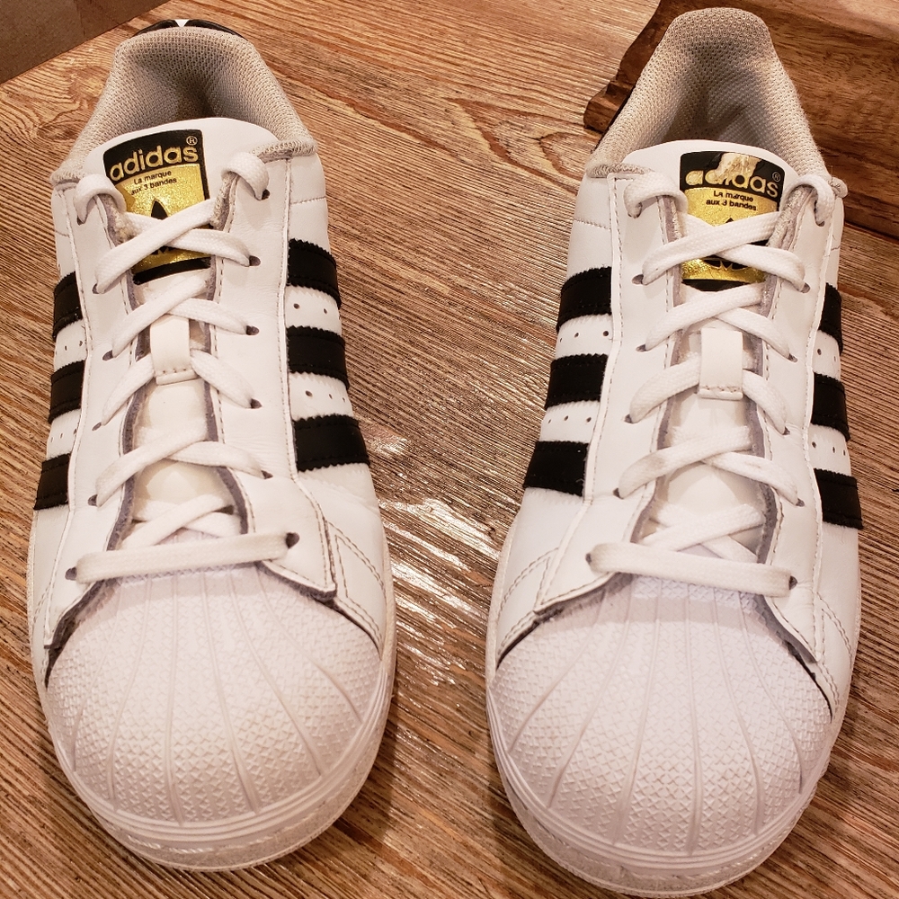 Adidas Superstar